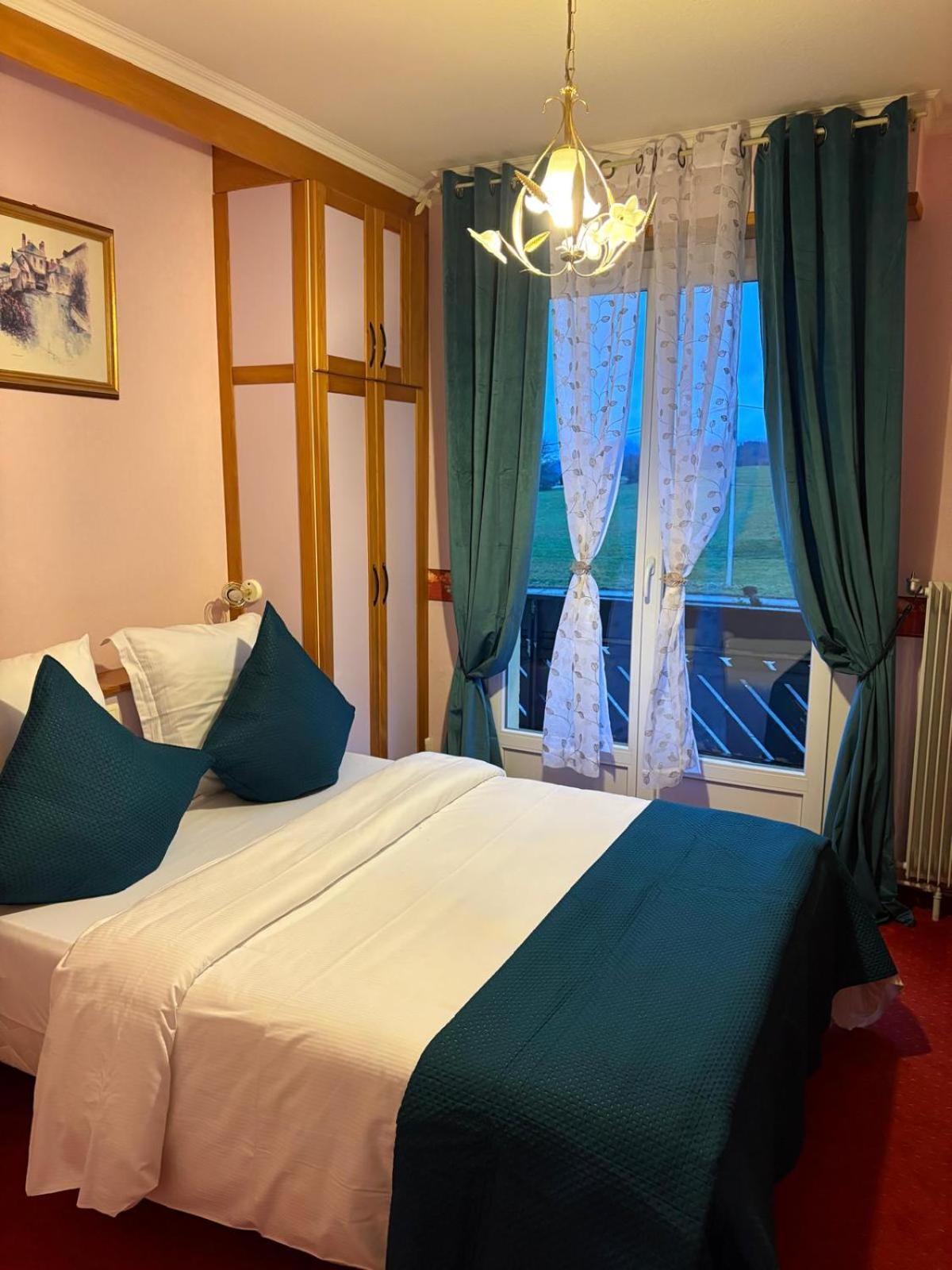 Hotel L'Oree Des Roches サーレ エクステリア 写真