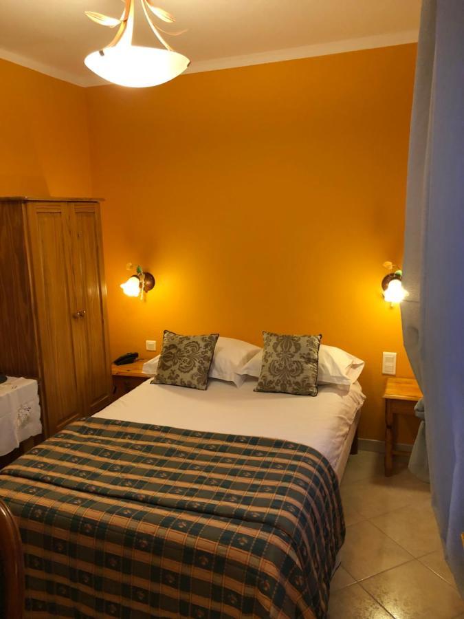 Hotel L'Oree Des Roches サーレ エクステリア 写真