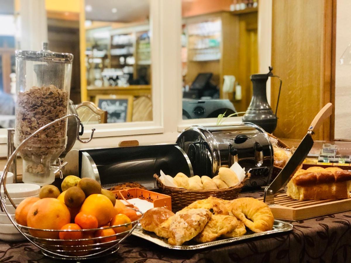 Hotel L'Oree Des Roches サーレ エクステリア 写真