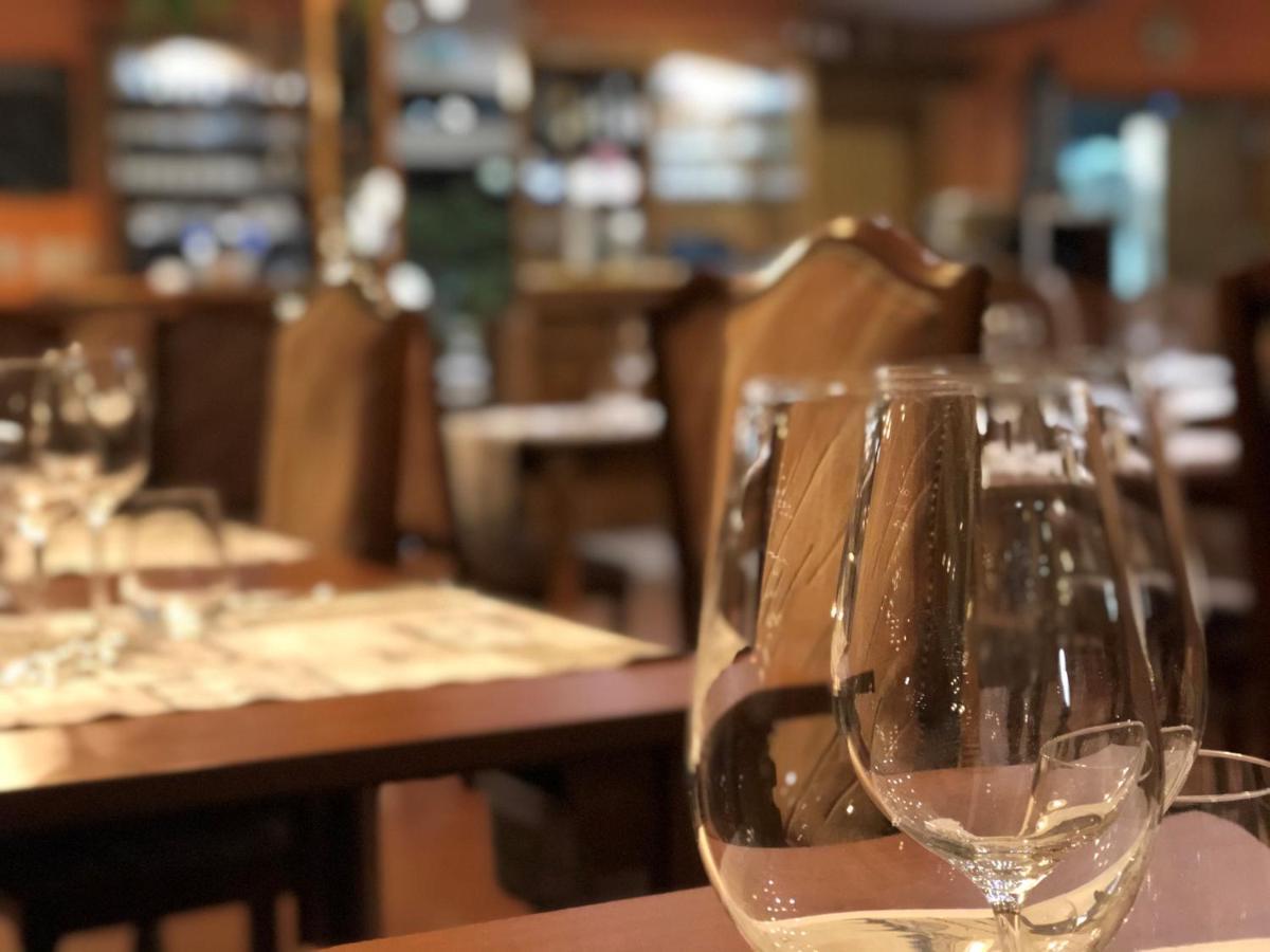 Hotel L'Oree Des Roches サーレ エクステリア 写真