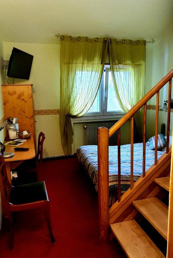Hotel L'Oree Des Roches サーレ エクステリア 写真
