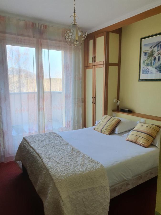 Hotel L'Oree Des Roches サーレ エクステリア 写真