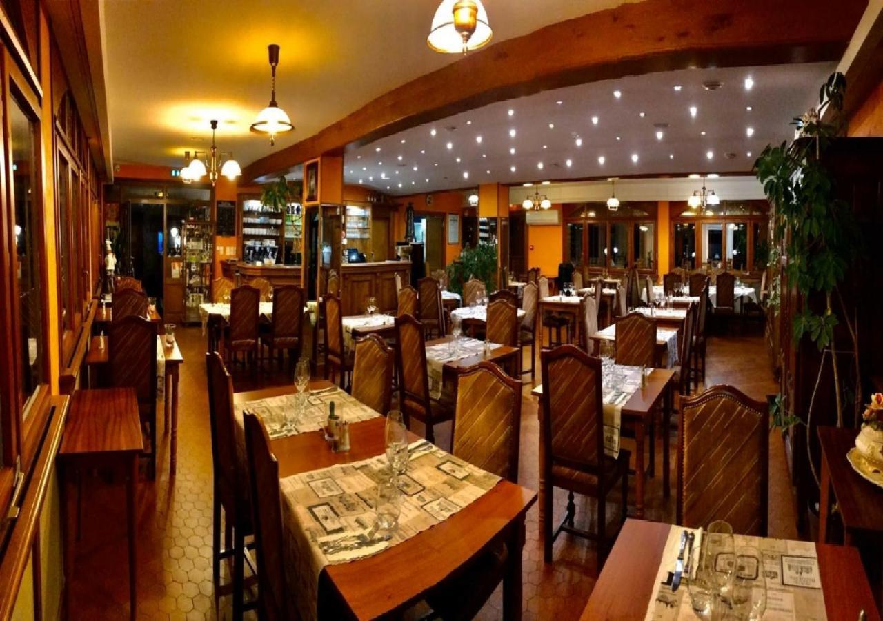 Hotel L'Oree Des Roches サーレ エクステリア 写真