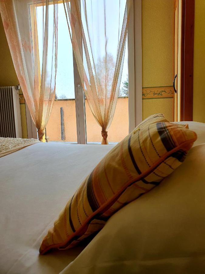 Hotel L'Oree Des Roches サーレ エクステリア 写真